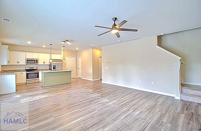 224 Enclave Way NE, Ludowici, GA 31316