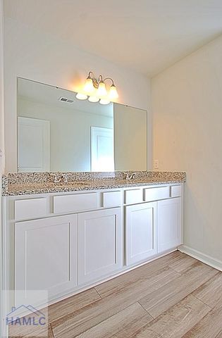 224 Enclave Way NE, Ludowici, GA 31316