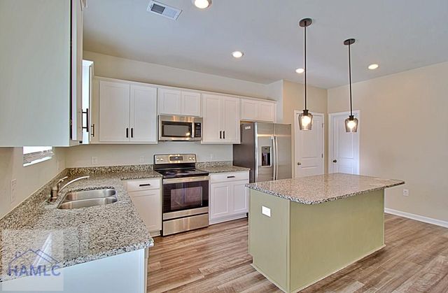 224 Enclave Way NE, Ludowici, GA 31316