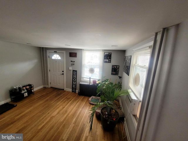 574 BATH ST, Bristol, PA 19007