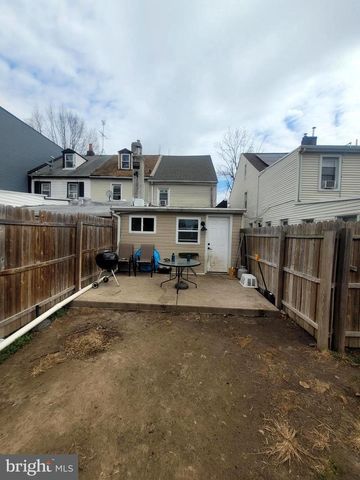 574 BATH ST, Bristol, PA 19007