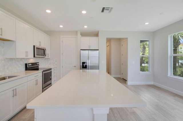 1875 SE Ocean Cove Way, Stuart, FL 34996