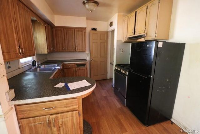 5710 Dupont Street, Flint, MI 48505