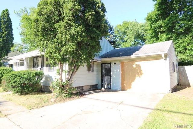 5710 Dupont Street, Flint, MI 48505
