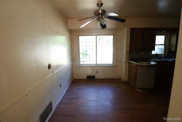 5710 Dupont Street, Flint, MI 48505