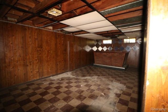 5710 Dupont Street, Flint, MI 48505