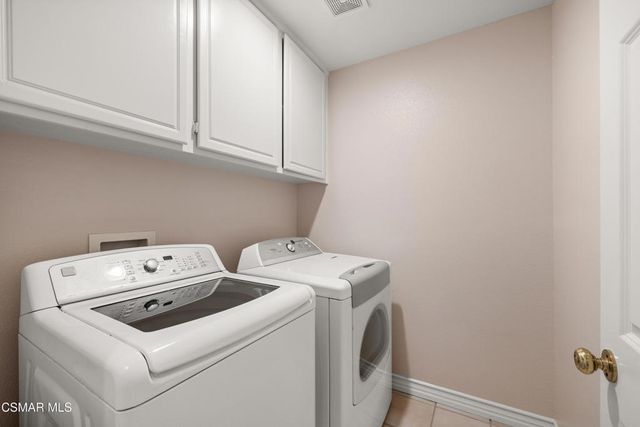 615 Camino Del Lago, Newbury Park, CA 91320