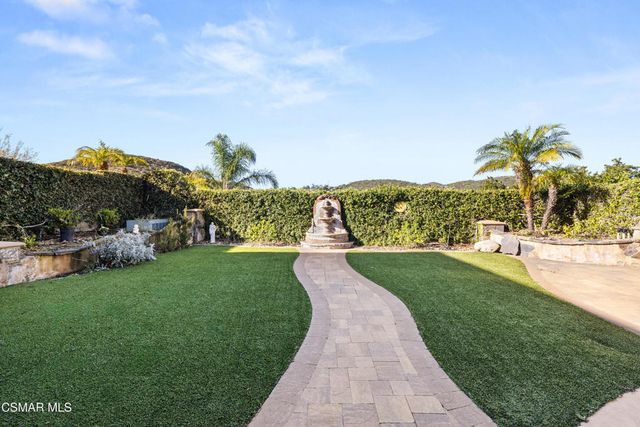 615 Camino Del Lago, Newbury Park, CA 91320