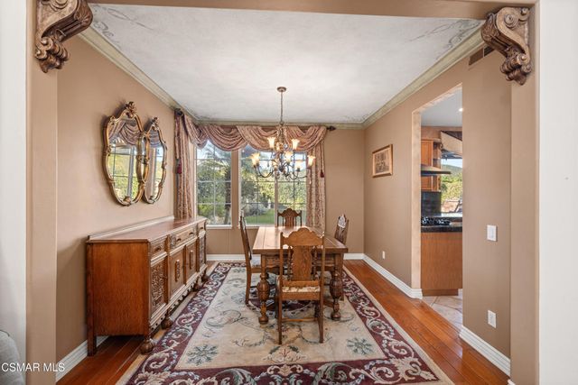 615 Camino Del Lago, Newbury Park, CA 91320