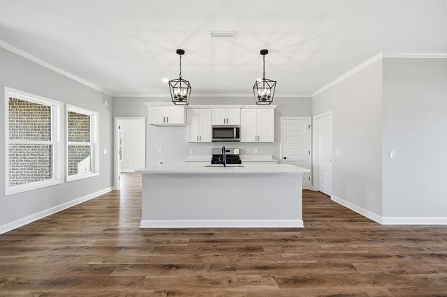 306 Thornbird Loop, Enterprise, AL 36330