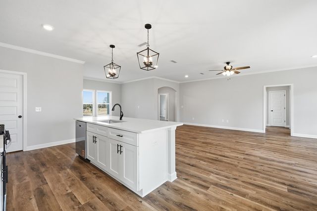 306 Thornbird Loop, Enterprise, AL 36330