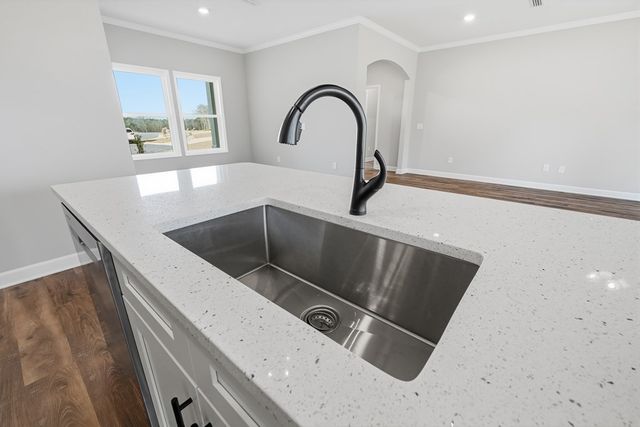 306 Thornbird Loop, Enterprise, AL 36330