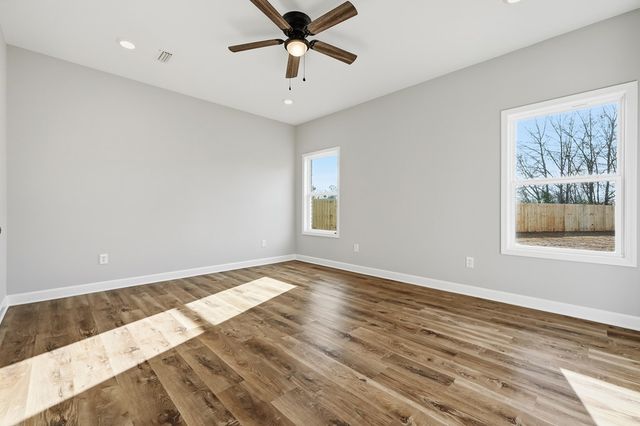 306 Thornbird Loop, Enterprise, AL 36330