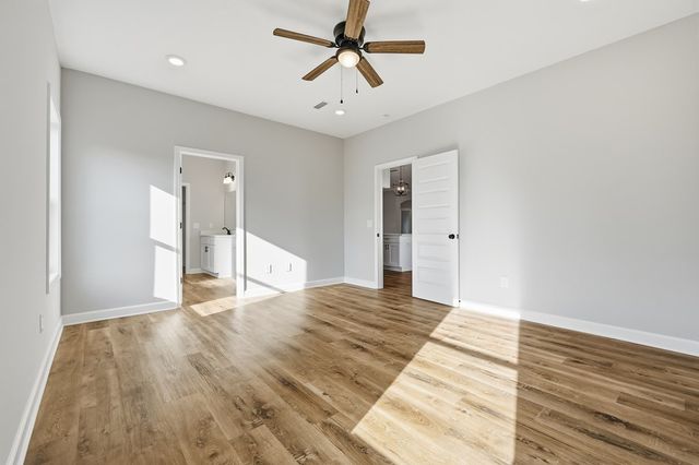 306 Thornbird Loop, Enterprise, AL 36330