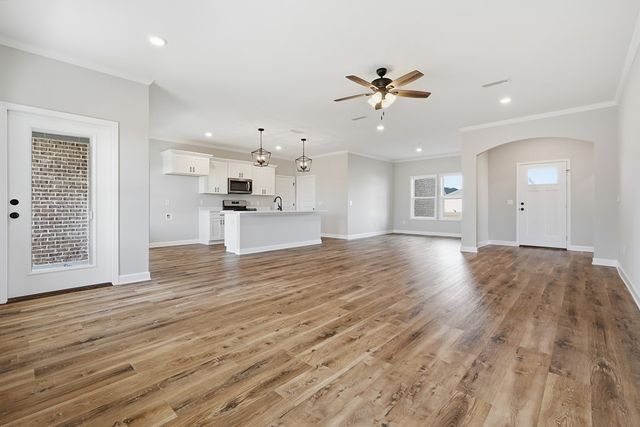 306 Thornbird Loop, Enterprise, AL 36330