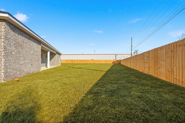 306 Thornbird Loop, Enterprise, AL 36330