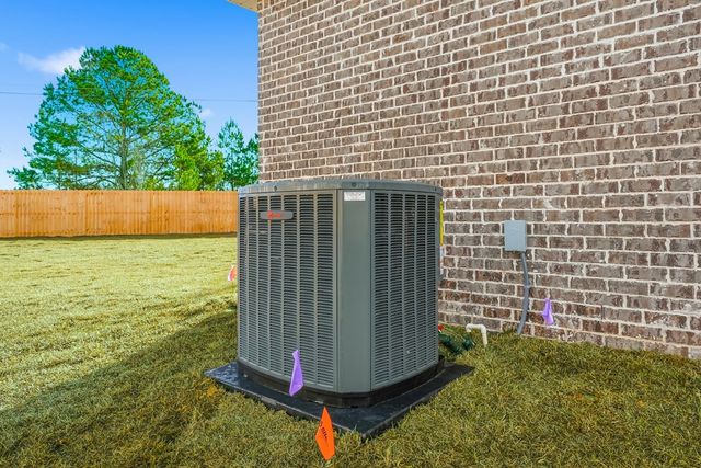 306 Thornbird Loop, Enterprise, AL 36330