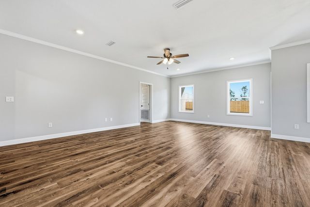 306 Thornbird Loop, Enterprise, AL 36330