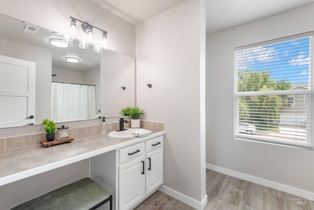 16759 Abram Ave, Caldwell, ID 83607