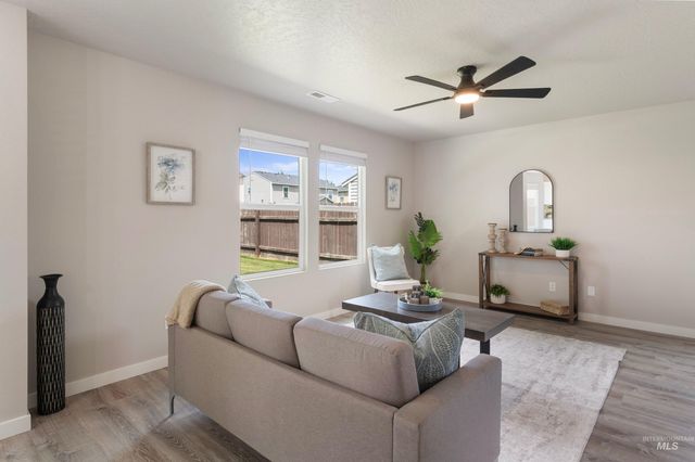 16759 Abram Ave, Caldwell, ID 83607