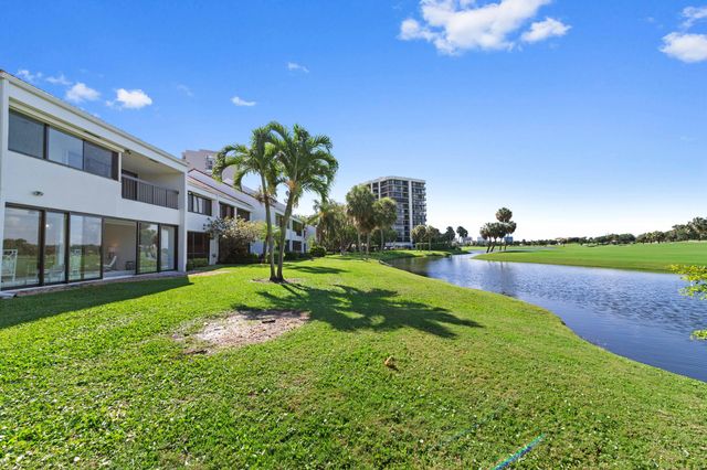 2435 Presidential Way H, West Palm Beach, FL 33401