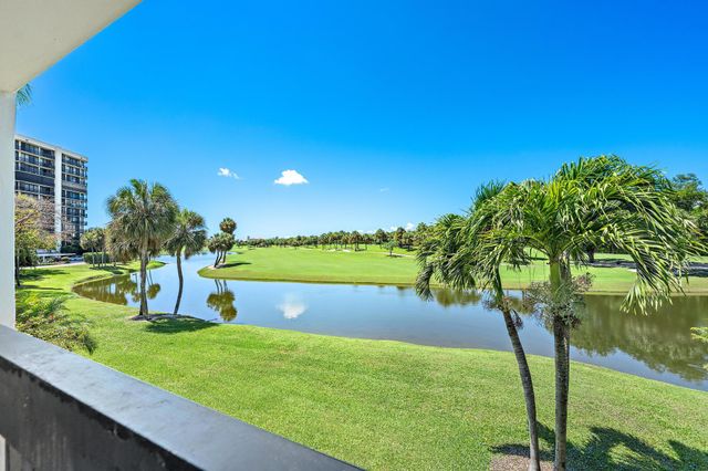 2435 Presidential Way H, West Palm Beach, FL 33401