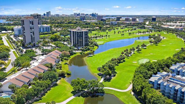 2435 Presidential Way H, West Palm Beach, FL 33401