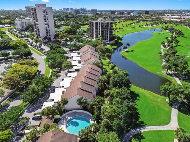 2435 Presidential Way H, West Palm Beach, FL 33401