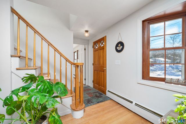 35 Jasmine Street, Bristol, CT 06010