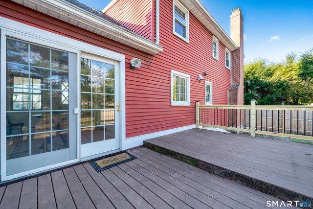 35 Jasmine Street, Bristol, CT 06010