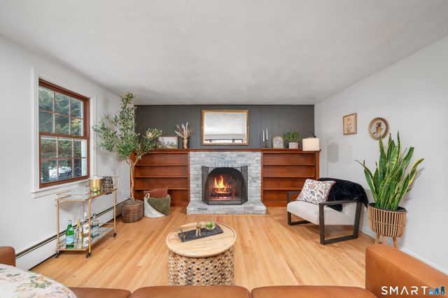 35 Jasmine Street, Bristol, CT 06010