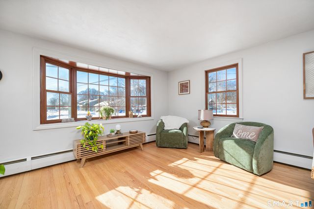 35 Jasmine Street, Bristol, CT 06010