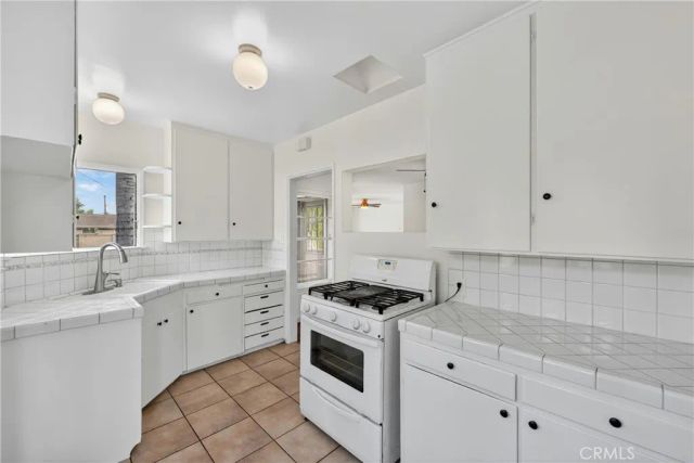 815 E Collins, Orange, CA 92867