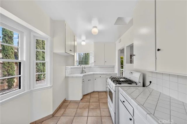 815 E Collins, Orange, CA 92867
