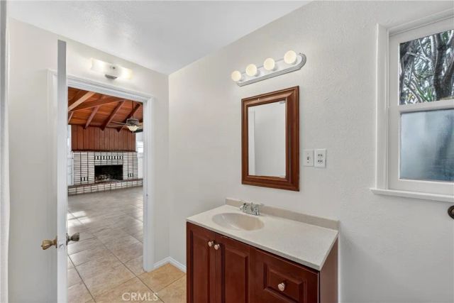 815 E Collins, Orange, CA 92867