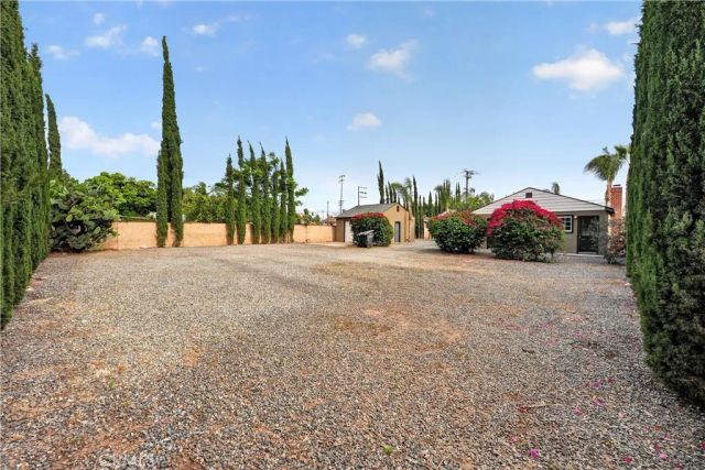815 E Collins, Orange, CA 92867