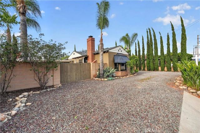 815 E Collins, Orange, CA 92867