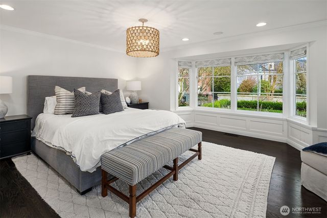 1403 Shenandoah Drive E, Seattle, WA 98112