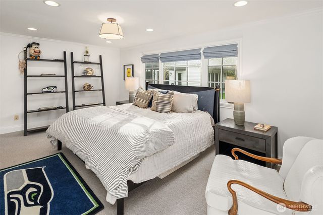 1403 Shenandoah Drive E, Seattle, WA 98112