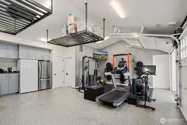 1403 Shenandoah Drive E, Seattle, WA 98112