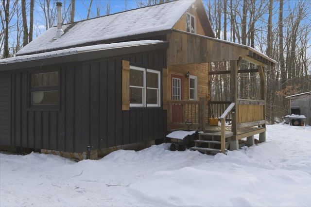 1227 Vermont Route 30, Townshend, VT 05353