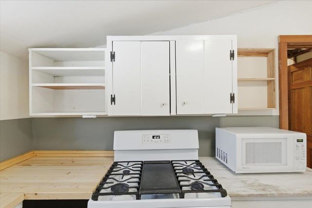 1227 Vermont Route 30, Townshend, VT 05353