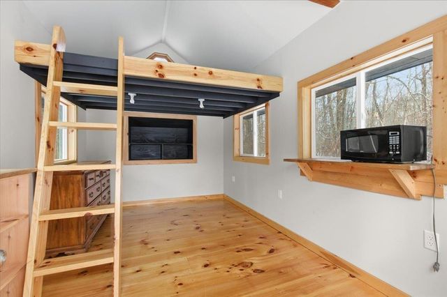 1227 Vermont Route 30, Townshend, VT 05353