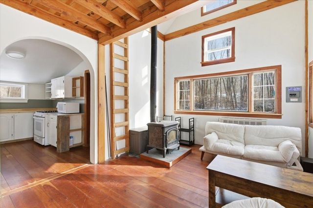 1227 Vermont Route 30, Townshend, VT 05353