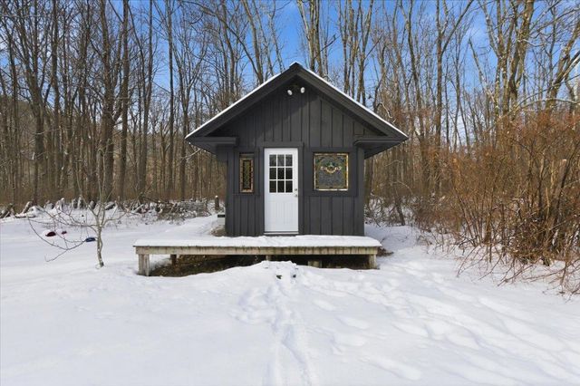 1227 Vermont Route 30, Townshend, VT 05353