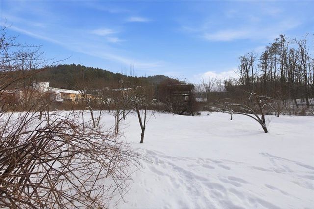 1227 Vermont Route 30, Townshend, VT 05353