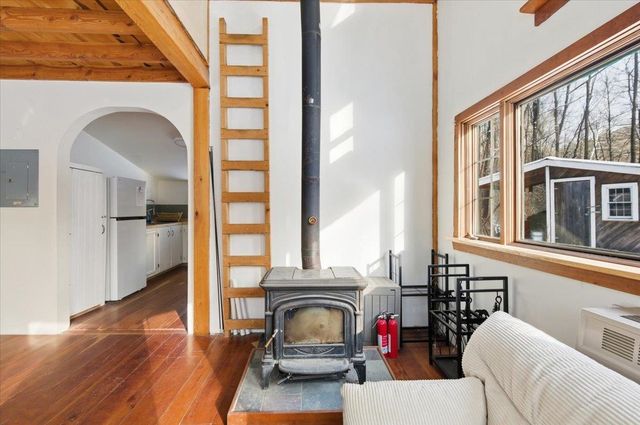 1227 Vermont Route 30, Townshend, VT 05353