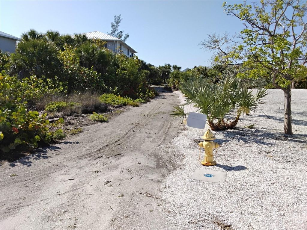 Image 2 of property listing at 91 GASPARILLA WAY, Placida, FL 33946
