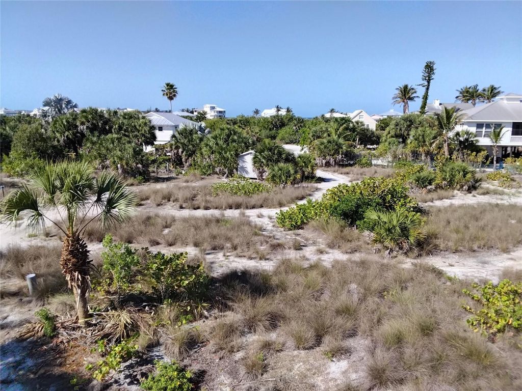 Image 7 of property listing at 91 GASPARILLA WAY, Placida, FL 33946