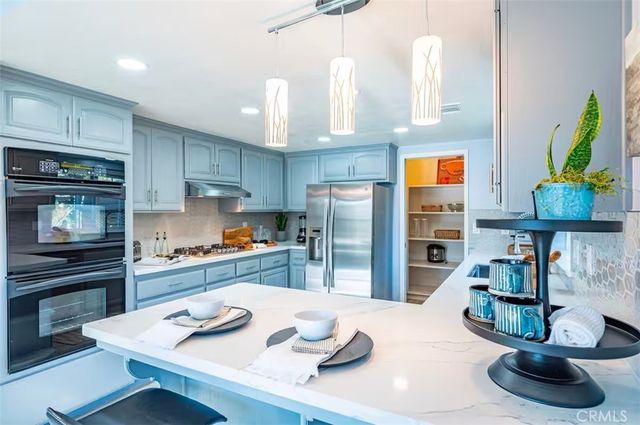 40202 Hillsborough Loop, Oakhurst, CA 93644